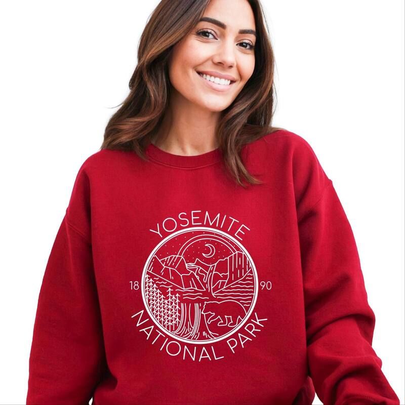Simply Sage Market レディース トップス Tシャツ スウェット Simply Sage Market Yosemite National Park Womensweatshirt Cardinal