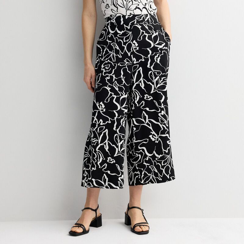 ナインウェスト レディース ボトムス カジュアルパンツ ワイドレッグ プチ Petite Nine West PullOn Wide Leg Cropants Black Josefina Floral ブラック