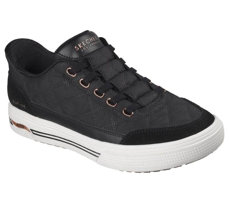 スケッチャーズ レディース シューズ スニーカー Skechers Hands Free Slipins Womens Arch Fit Cozy Fit Cuddle Stepsneakers Black ブラック