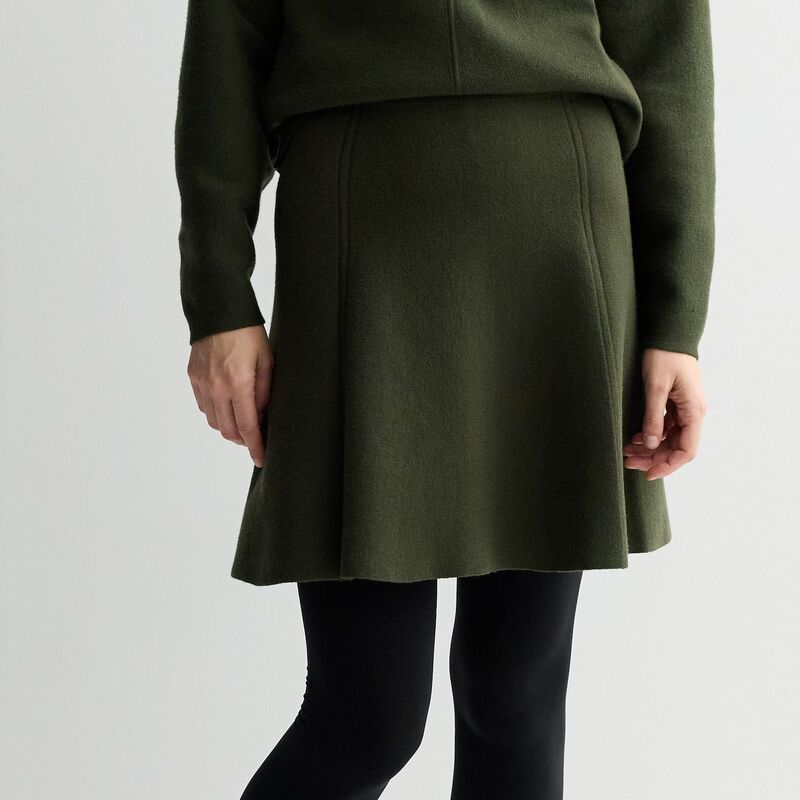 ナインウェスト レディース ボトムスカート セーター Women s Nine West Flare Sweater Skirt Forest Night フォレスト