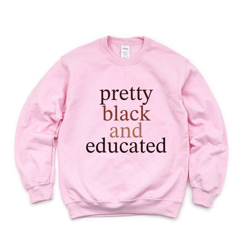 Simply Sage Market レディース トップス Tシャツ スウェット グラフィック Simply Sage Market Pretty Black and Educated Womens Graphic Sweatshirt Light Pink