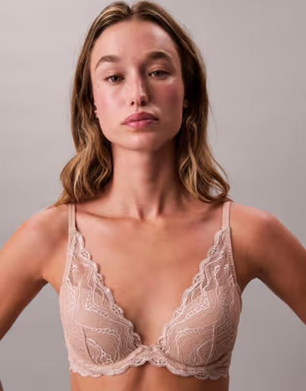 カルバンクライン レディース アンダーウェア ブラジャー レース Calvin Klein Sensual Stretch lightly lined plunge lace bra BEIGE ベージュ