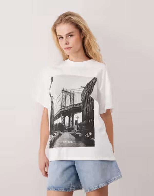 エイソス レディース トップス Tシャツ プリント ASOS DESIGN short sleeve oversized top with New York print ホワイト