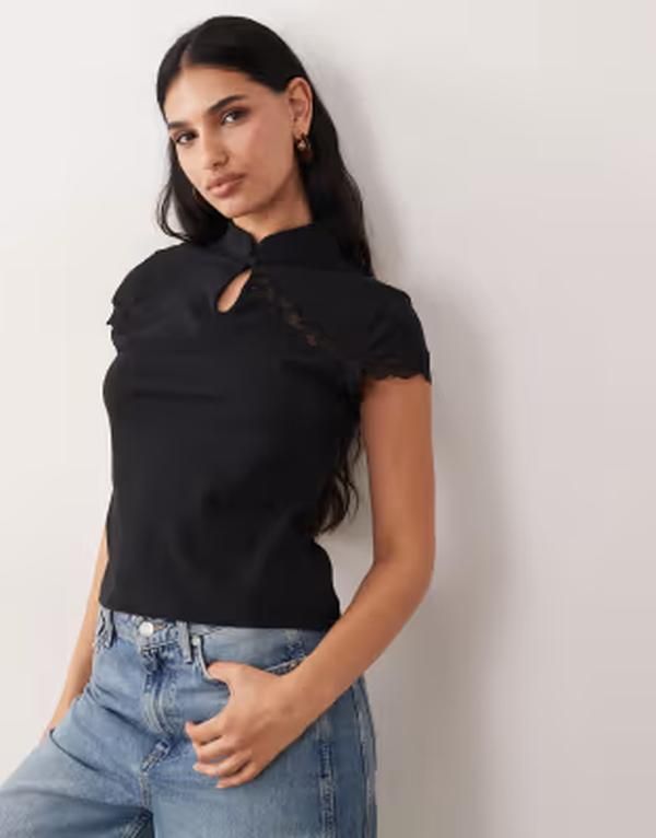 エイソス レディース トップス Tシャツ キャップ レース ASOS DESIGN cap sleeve top with mandarin collar and lace detailing Black ブラック
