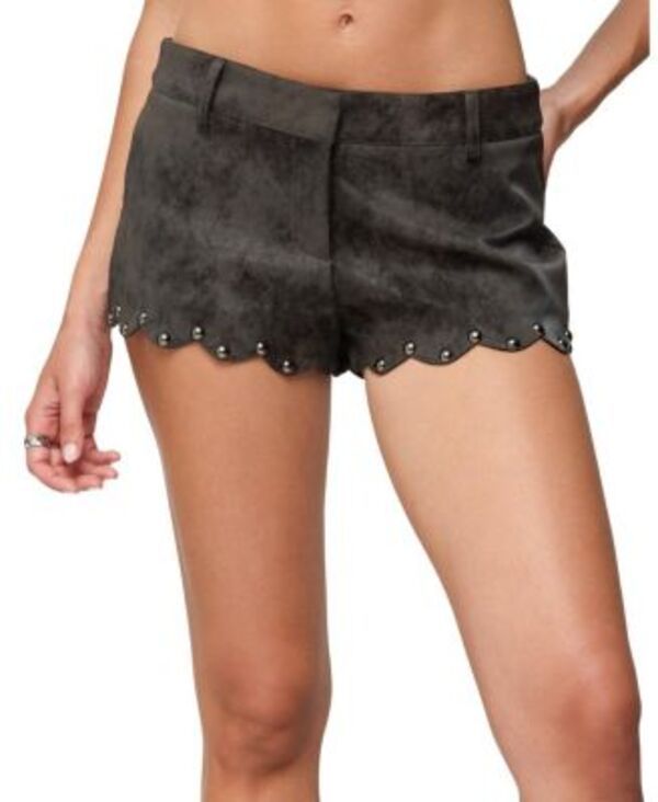 アディクテッド レディース ボトムス ハーフパンツ・ショーツ ショートパンツ スエード Edikted Zarina Studded Faux Suede Shorts Black ブラック 16,110円