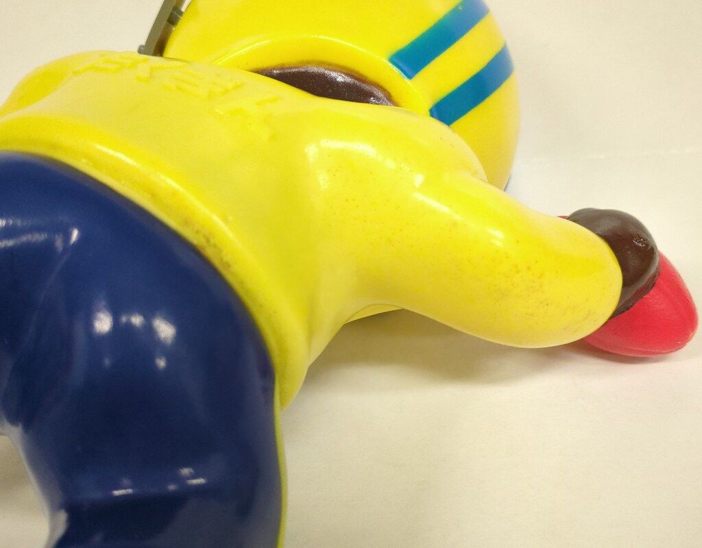 たくぎん 貯金箱カウンターサイズ たくちゃんアメフト黄 - メルカリ