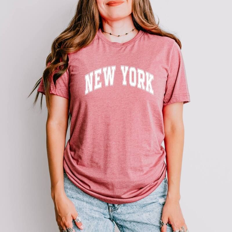 Simply Sage Market レディース トップス Tシャツ Simply Sage Market Varsity New York Womenshort Sleeve Tee Mauve