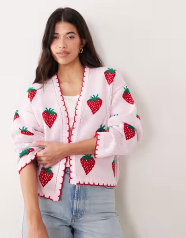 ミスセルフフリッジ レディース アウター カーディガン Misselfridgedge to edge cardigan with all over Strawberry embroidery PINK ピンク 14,896円