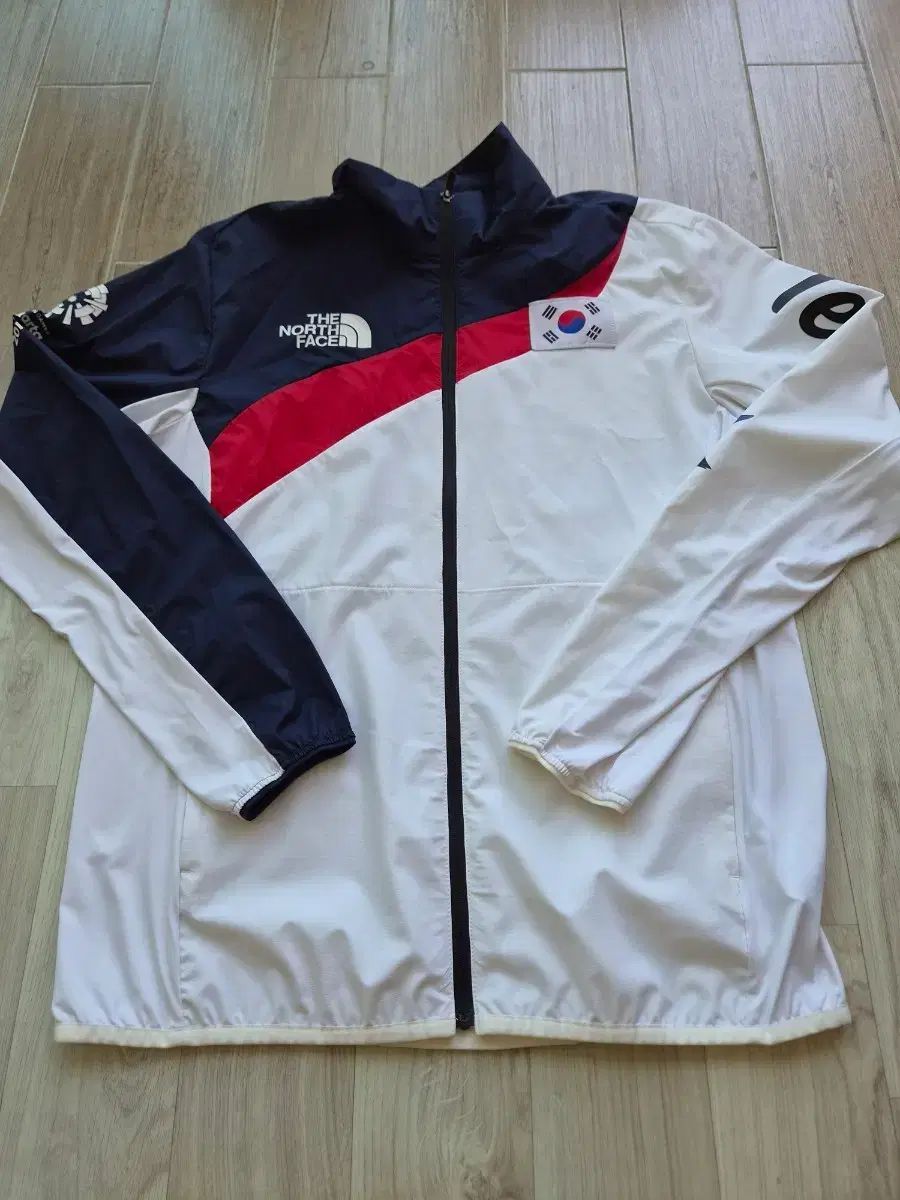 THE NORTH FACE 2018ジャカルタ Asian Games 韓国国家代表 ウィンドブレーカー 95