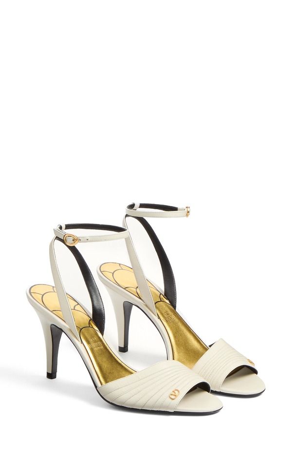 ヴァレンティノ レディース シューズ サンダル アンクル Valentino Garavani Ladycrush Ankle Strap Sandal Ivory アイボリー