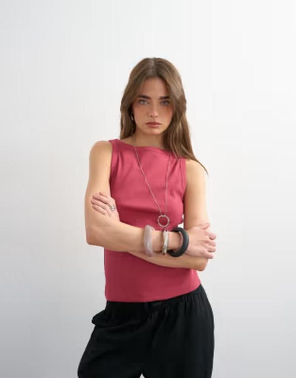 トップショップ レディース トップス ベスト Topshop slash neck racer back tank top in berry