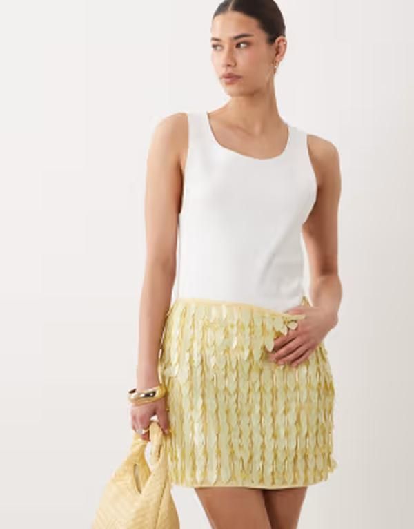 エイソス レディース ボトムスカート ミニ ASOS DESIGN leaf embellished mini skirt in yellow part of a set Yellow イエロー