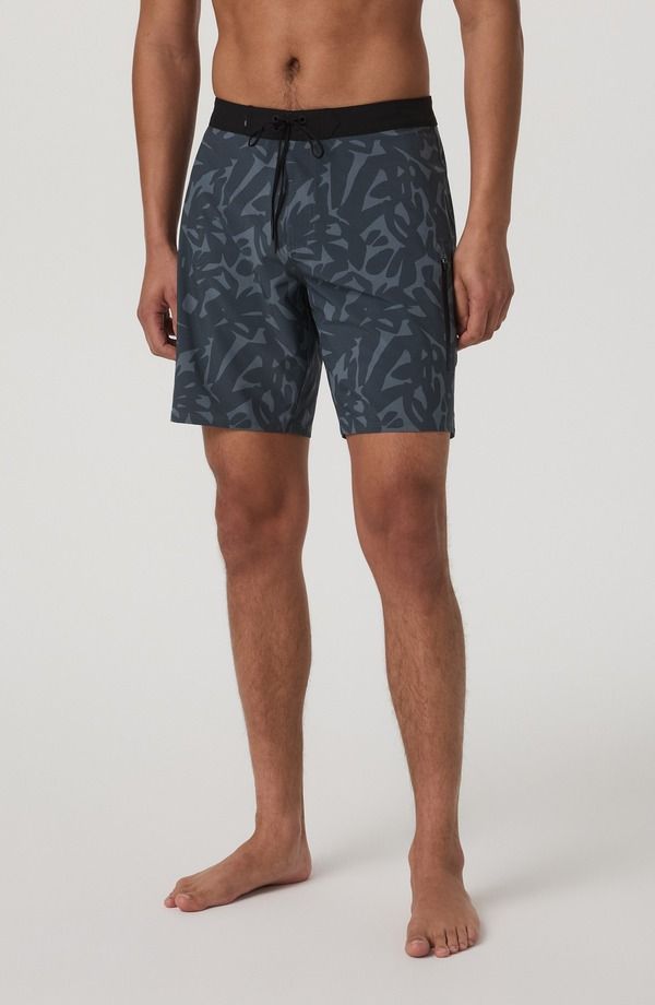 ビュオーリ メンズ 水着 ハーフパンツ・ショーツ ショートパンツ Vuorinfinity Board Shorts Blue Sea Juniper ブルー