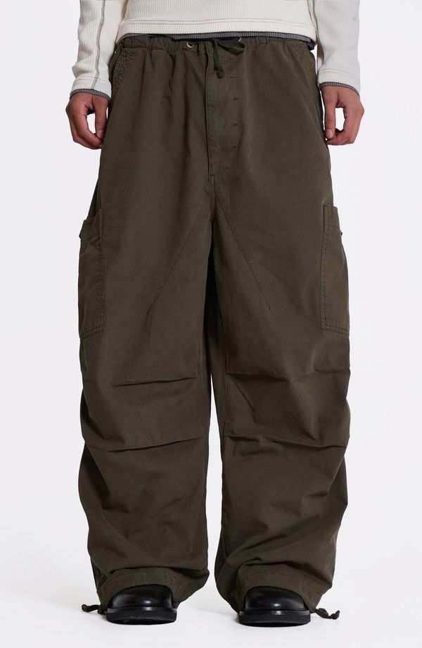 ジェーデッド メンズ ボトムス カジュアルパンツ コットン JADED LONDON Cotton Cargo Parachute Pants Khaki カーキ