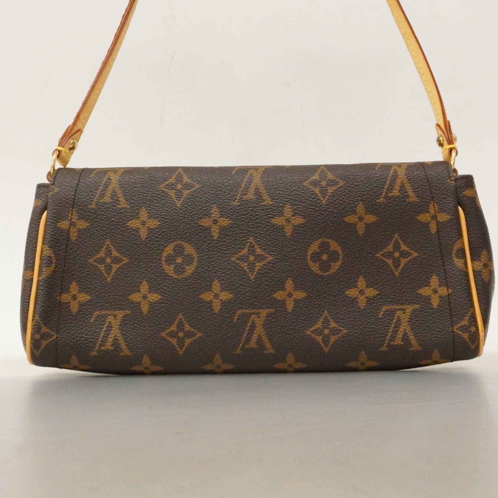 ルイ・ヴィトン(Louis Vuitton) ルイ・ヴィトン ショルダーバッグ