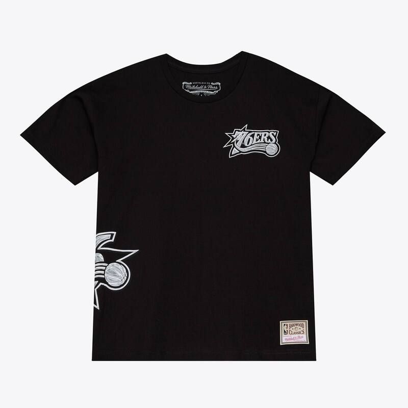 ミッチェルネス レディース トップス Tシャツ Mens Mitchell Ness Black Philadelphia 76ers Chrome Heritage TShirt 76r Black ブラック 15,185円