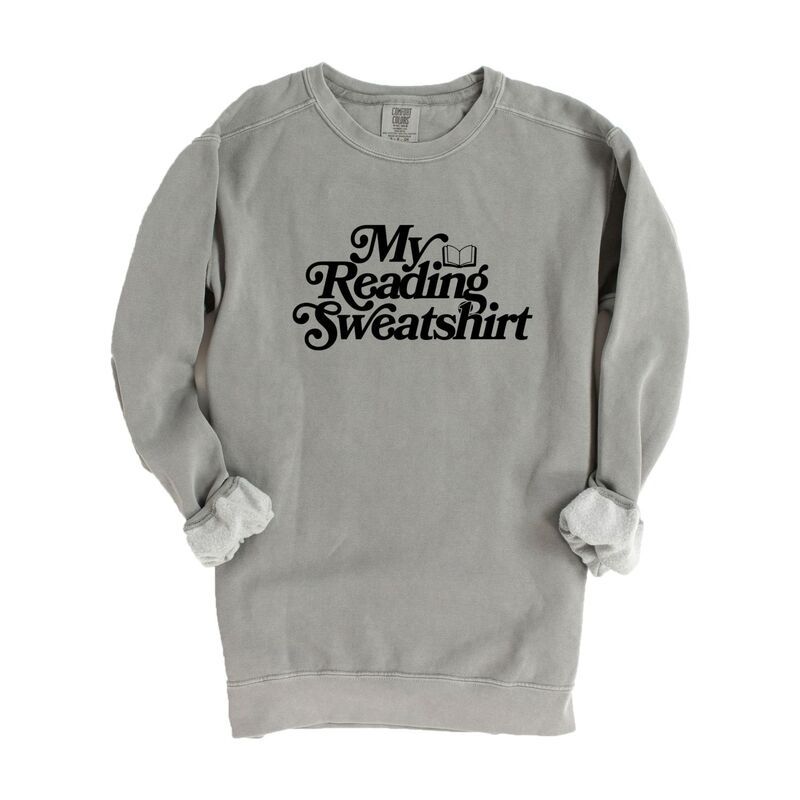 Simply Sage Market レディース トップス Tシャツ スウェット グラフィック Simply Sage Market My Reading Sweatshirt Womens Garment Dyed Graphic Sweatshirt Gr