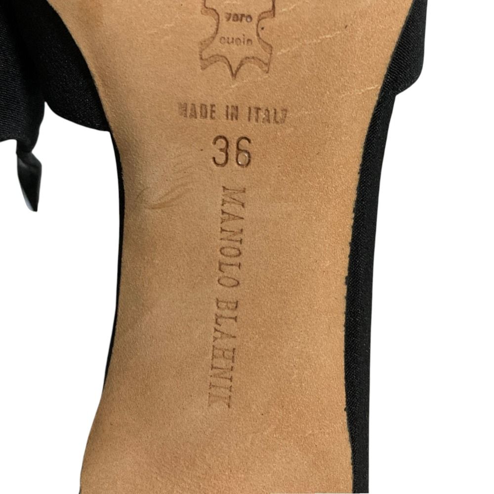 美品 MANOLO BLAHNIK マノロブラニク ビジュー ポインテッドトゥ