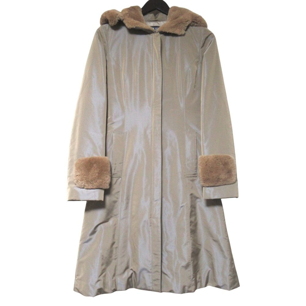 フォクシー　ベージュ カシミア　ヌートリア　ファーコート 美品 FOXEY BOUTIQUE フォクシーブティック ヌートリアファートリム
