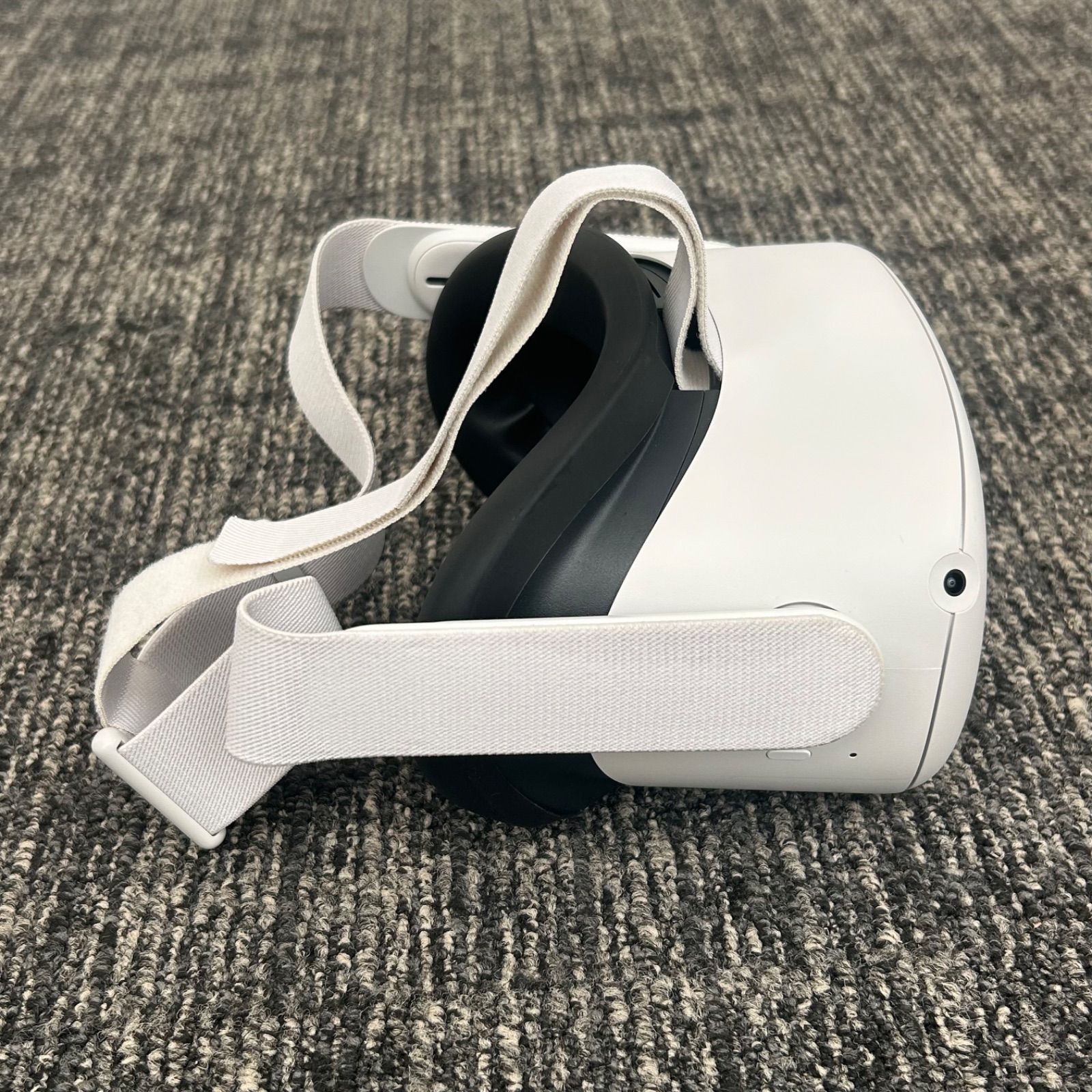 動作確認済(現Meta) Oculus Quest2 64GB オキュラスクエスト2 メタ 