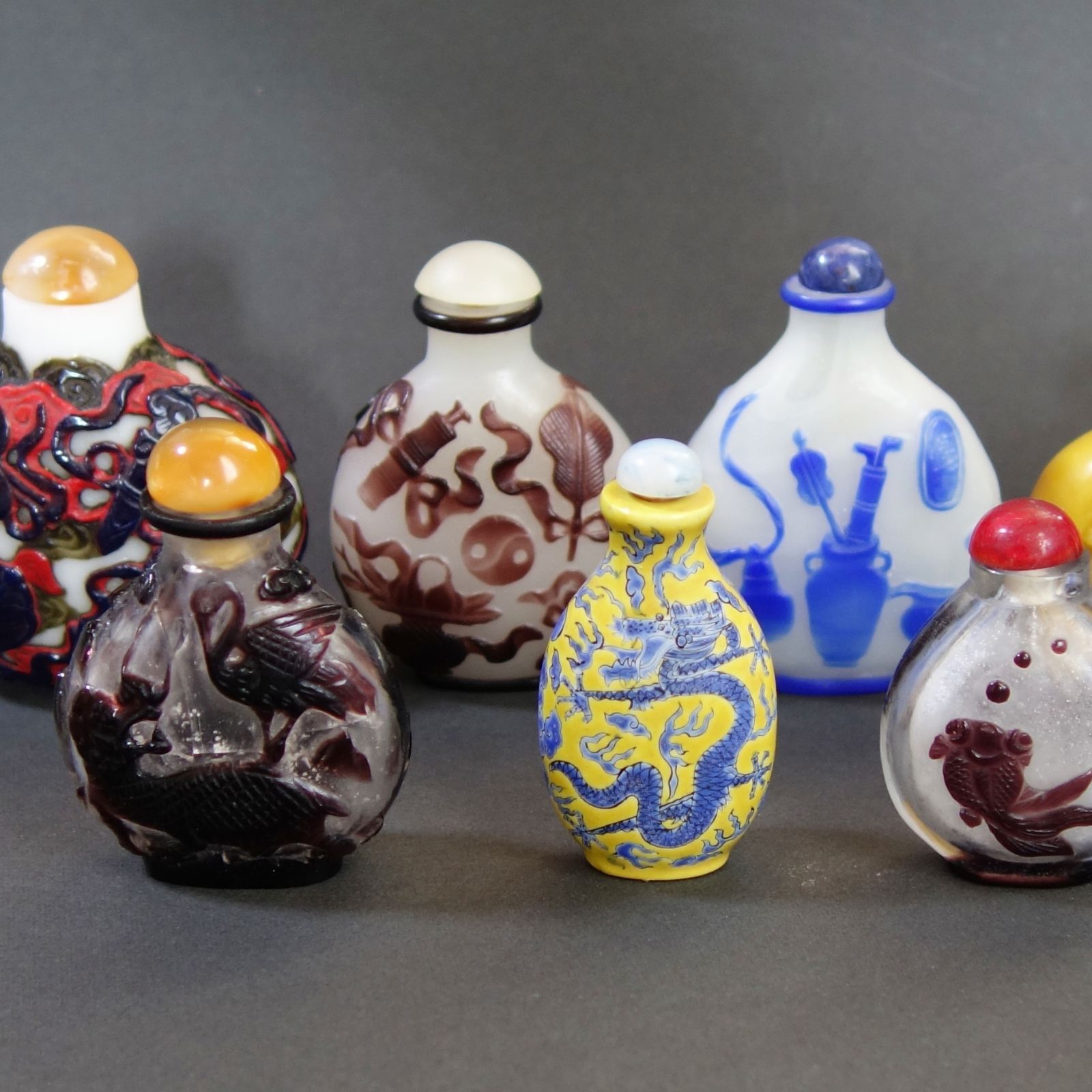 骨董逸品【鼻煙壺×８点】 喫煙具 中国美術 中国古玩 骨董 古美術 美術工芸品 Cc25051601