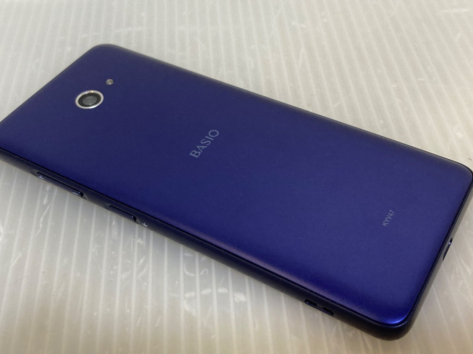 BASIO4 KYV47 ロイヤルブルー 京セラ かんたんスマホ - メルカリ