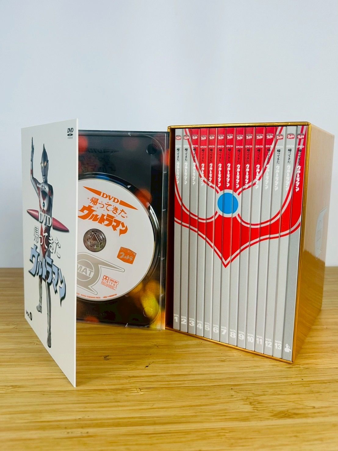 埼玉発】DVD 帰ってきたウルトラマン コレクターズBOX - メルカリ