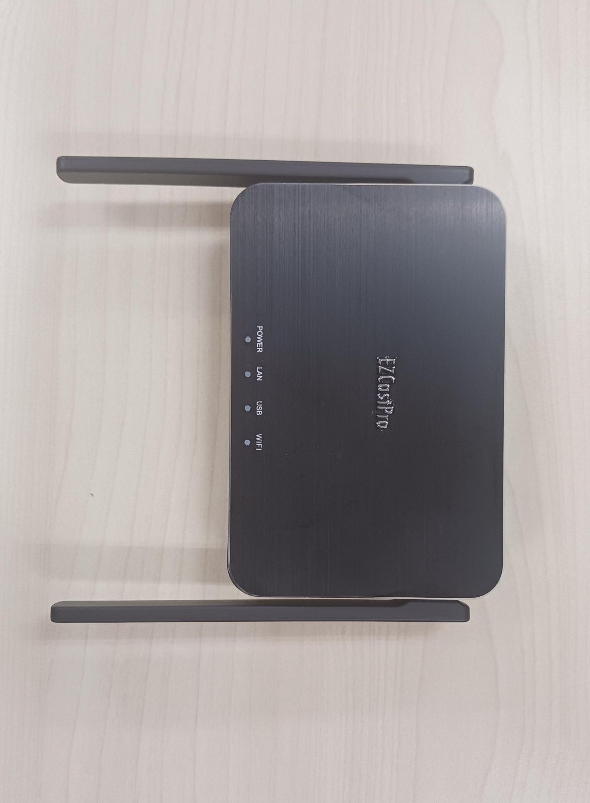 【中古美品】EZCast Pro BOX2　動作確認済み 22,500円