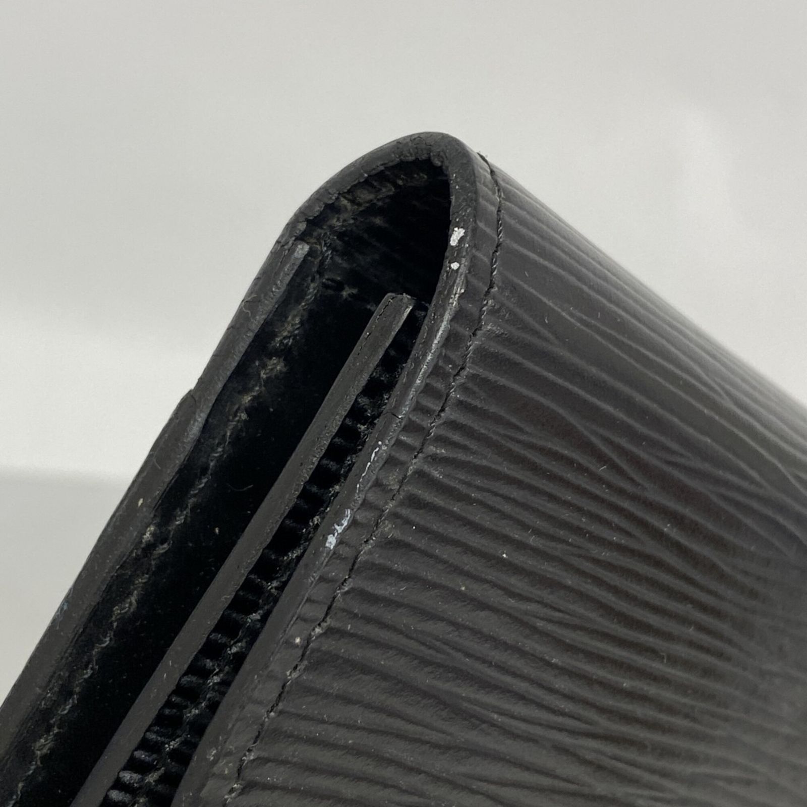 ルイ・ヴィトン(Louis Vuitton) ルイ・ヴィトン クラッチバッグ エピ