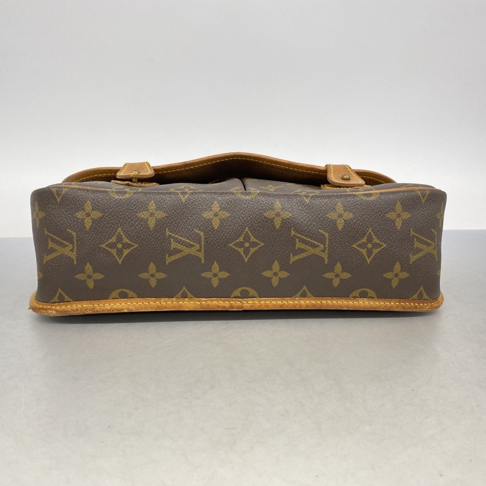 ルイ・ヴィトン(Louis Vuitton) ルイ・ヴィトン ショルダーバッグ 