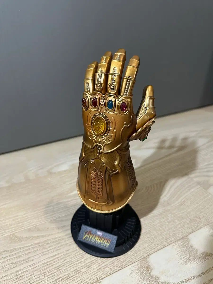 Hot ナノガントレット アベンジャーズ ホットトイズ Toys ハルク版