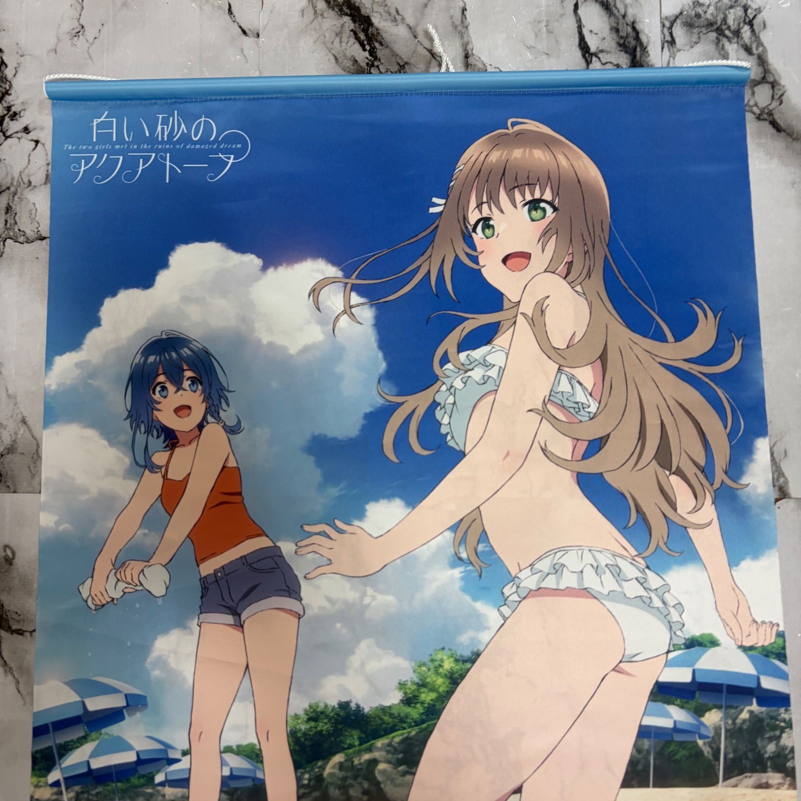 白い砂のアクアトープ 海咲野くくる 宮沢風花 タペストリー 170 - メルカリ