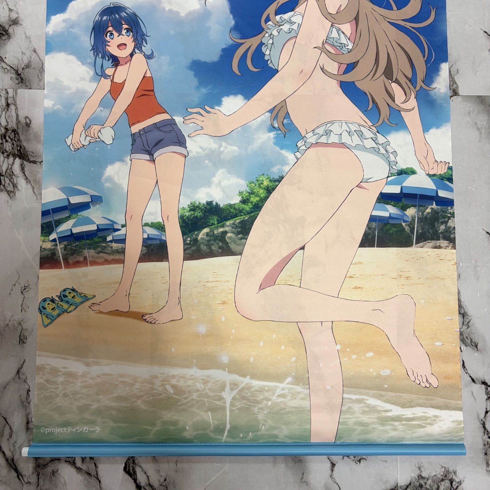 白い砂のアクアトープ 海咲野くくる 宮沢風花 タペストリー 170 - メルカリ