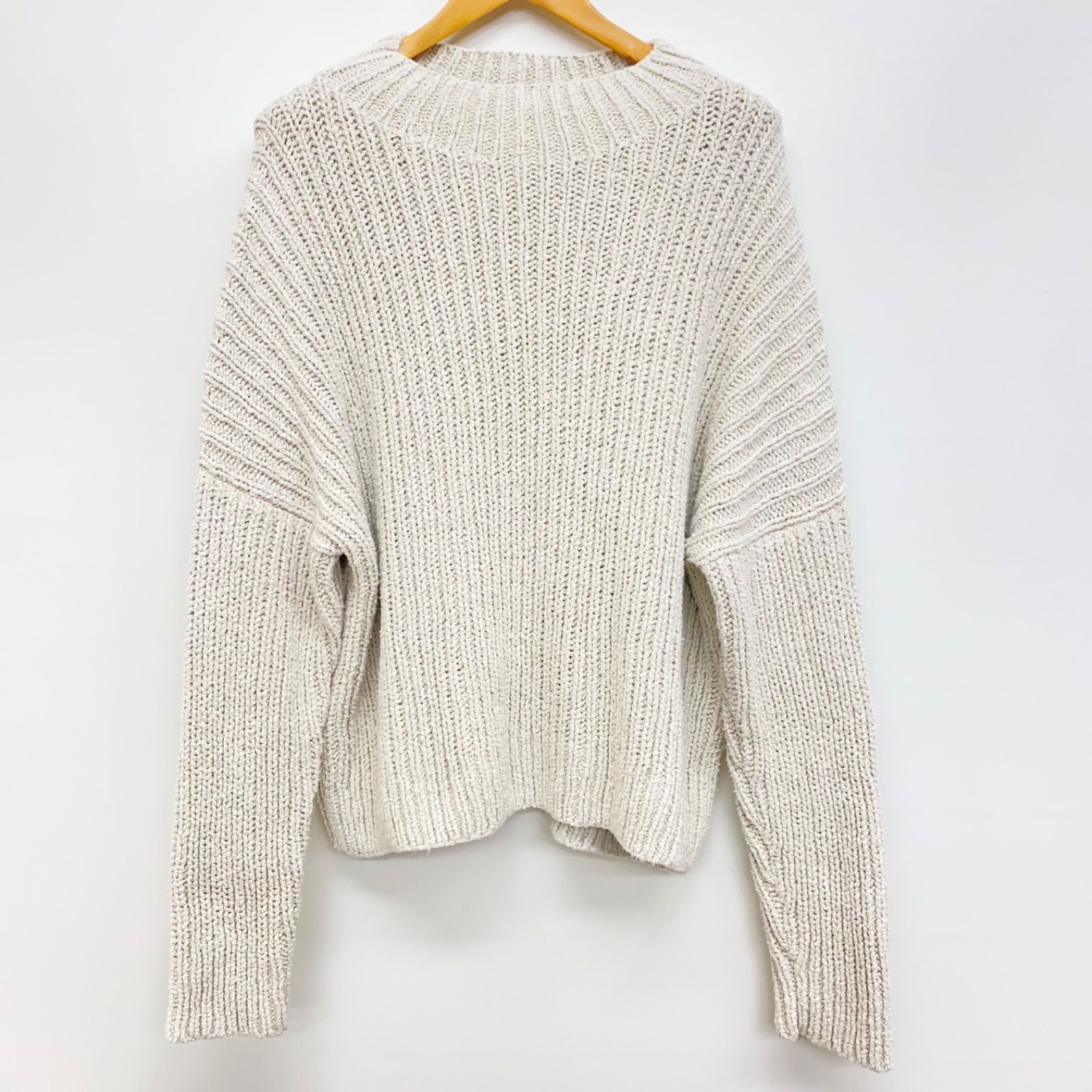 m5581 アパルトモン L'Appartement ローレンマヌージアン ニット 11,250円