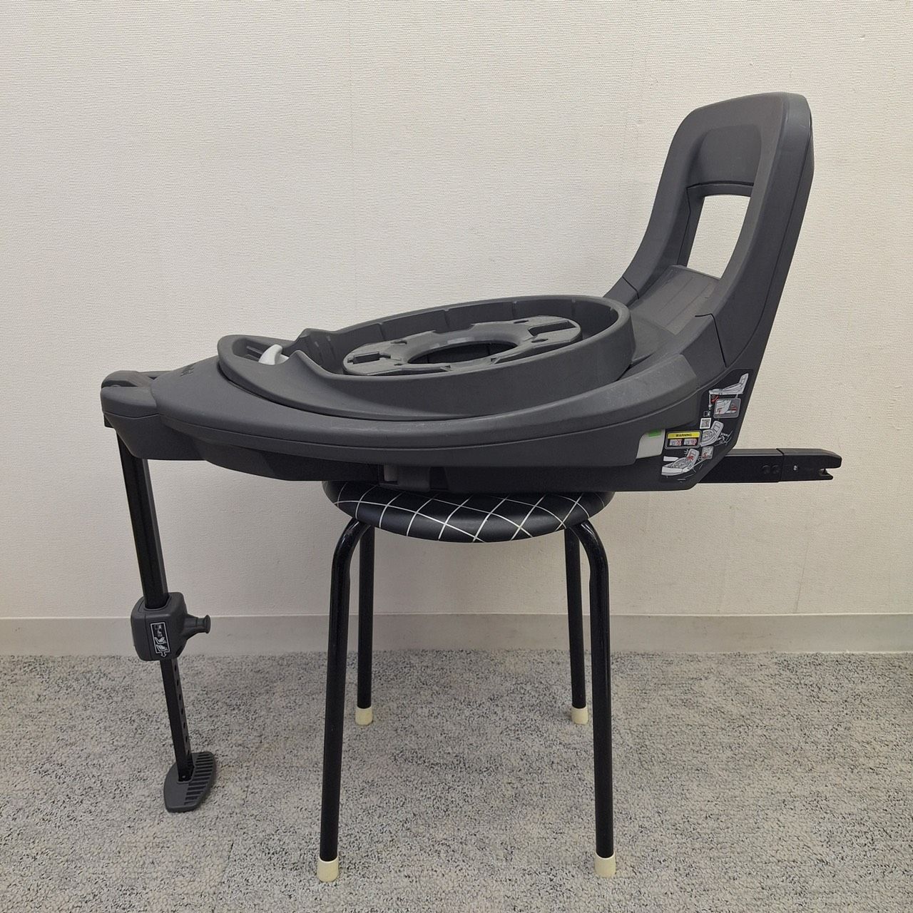Combi コンビ THE S専用 のせかえベース ISOFIX - メルカリ