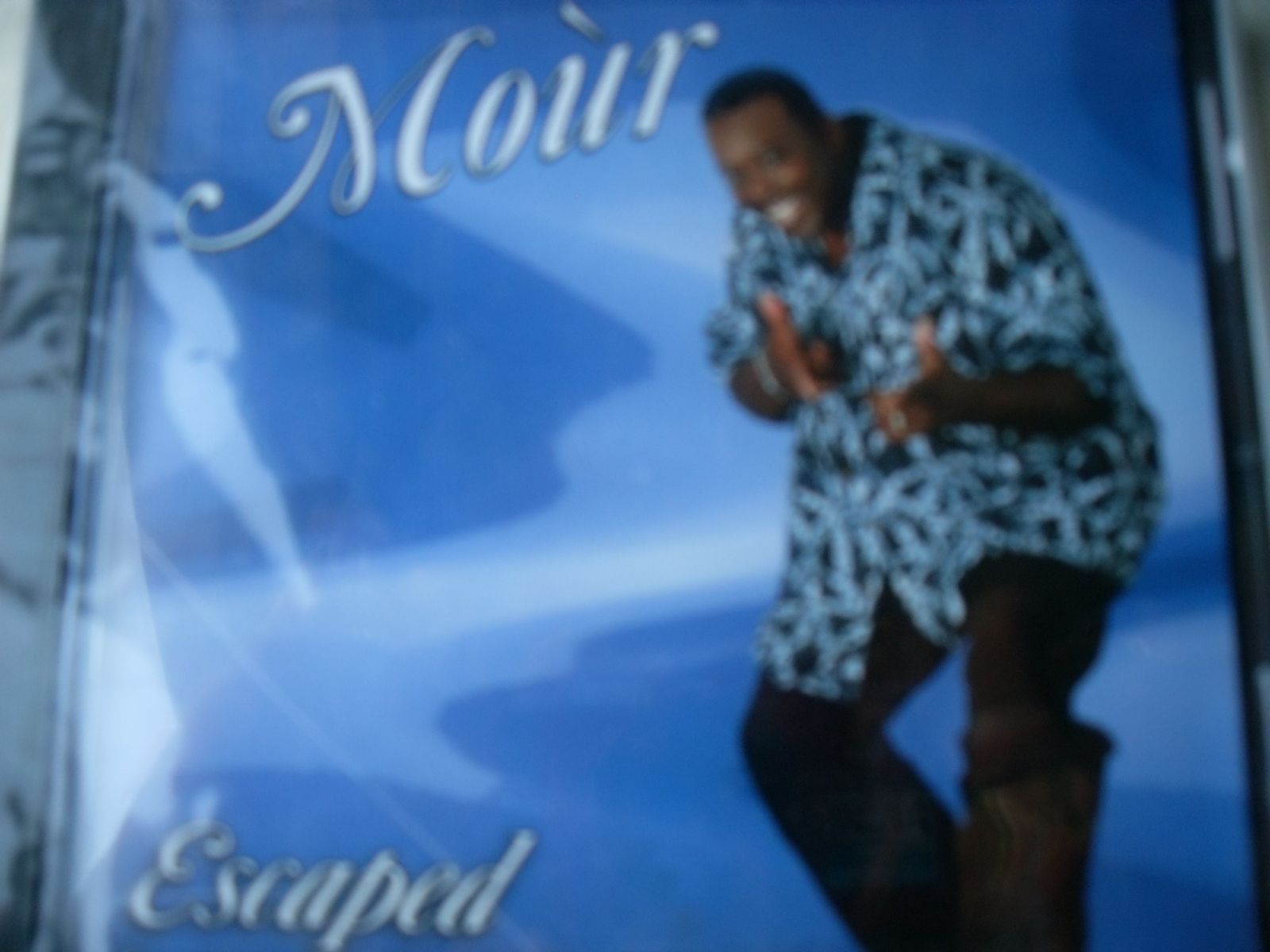 【CD】Escaped