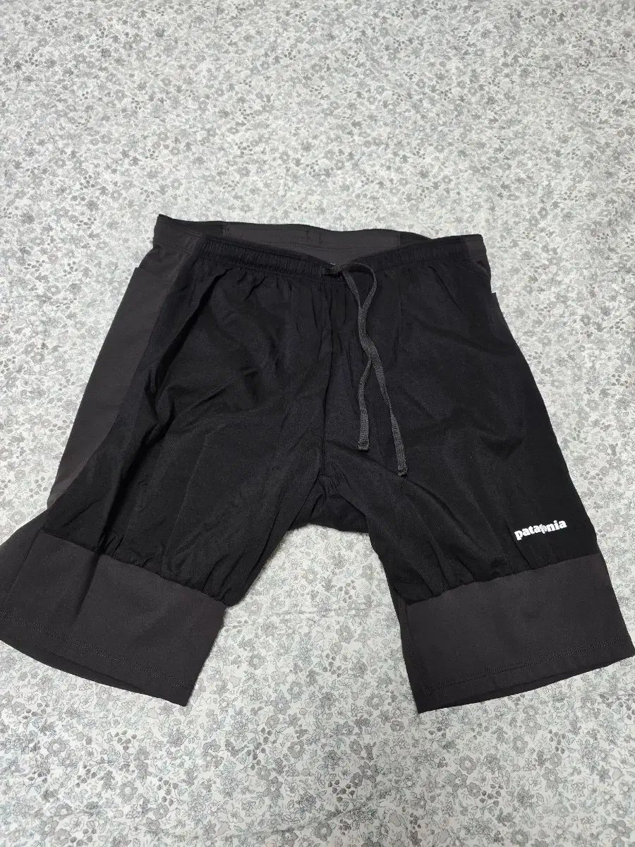 パタゴニア(patagonia) エンズレス RUN ショーツ 6インチ Mサイズ