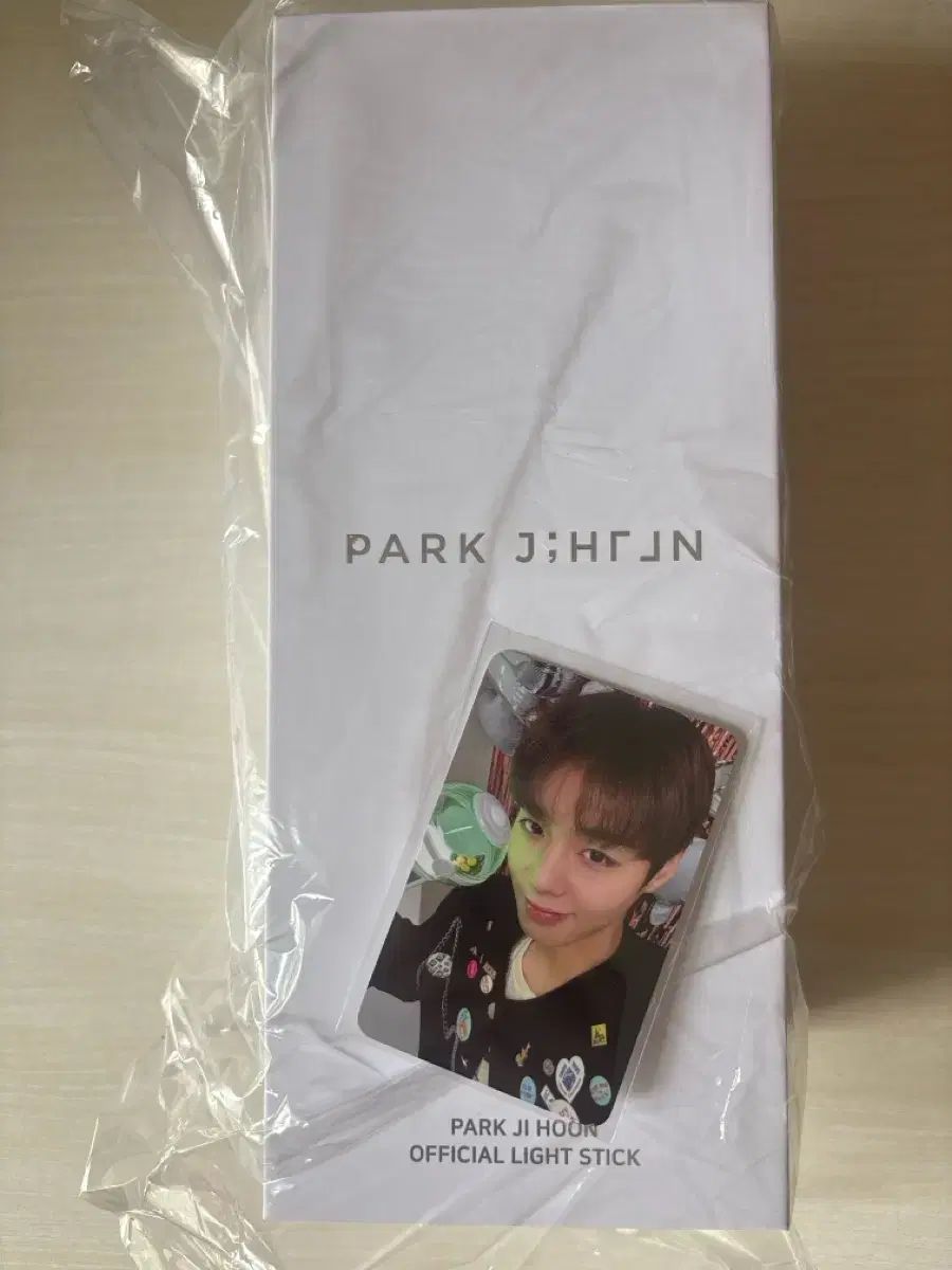 パク・ジフン(PARK JIHOON) 封入未開封 トレカ 付き フォトカード 付き
