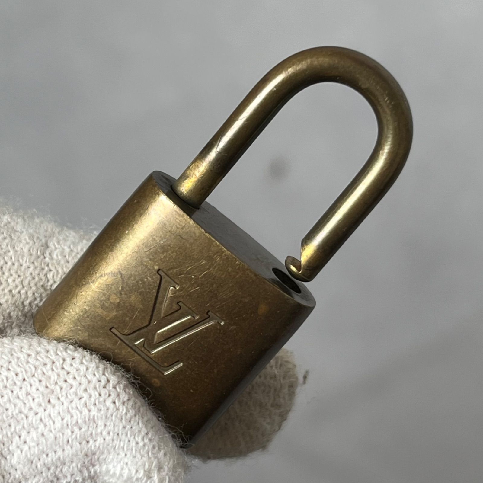 管2605-233】LOUIS VUITTON ルイヴィトン 南京錠 カデナ パドロック