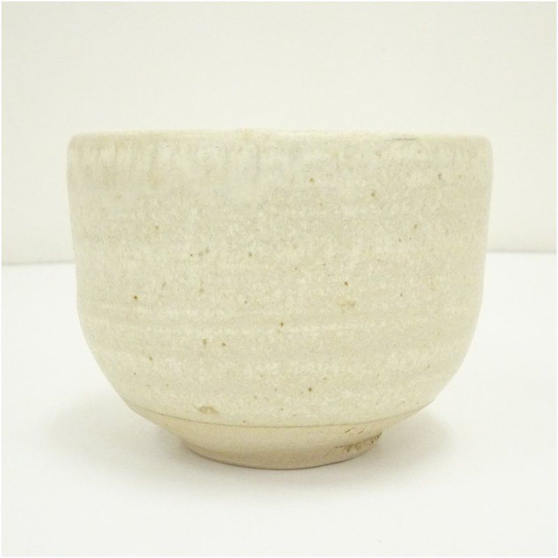 白高麗 茶碗 抹茶碗 茶器 骨董 貫入 白色 古い 共箱 白磁 朝鮮 中国 中島翁介造 御題茶碗（共箱） 茶道 抹茶 おしゃれ 抹茶茶碗 抹茶碗 和