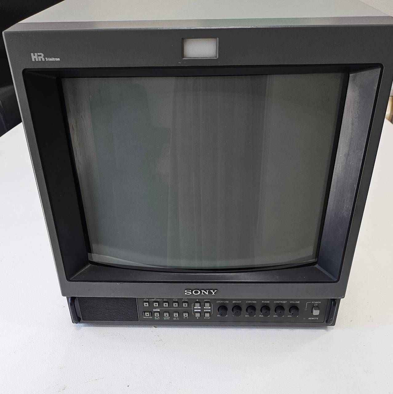 SONY トリニトロンカラービデオ　PVM-14M4J　中古