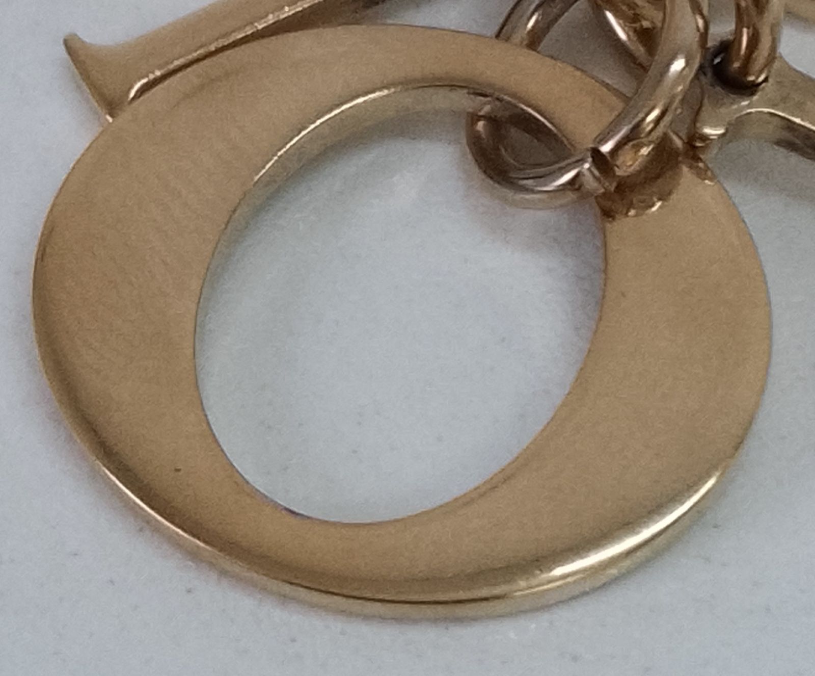 AVC39 クリスチャンディオール 極美品 DIOR ロゴチャーム ゴールド金具 保存袋付き