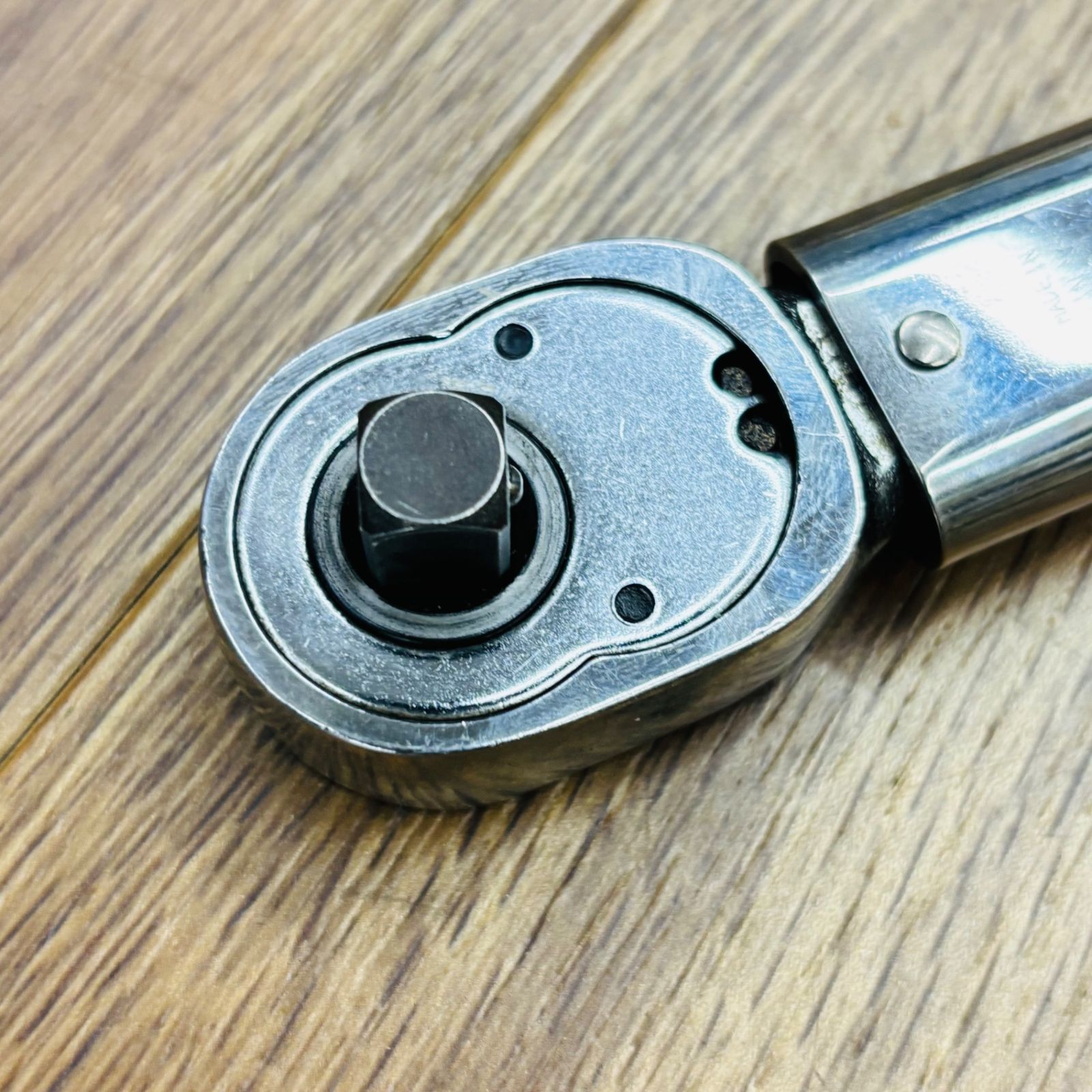 東日 TOHNICHI 3/8sq(9.5mm) トルクレンチ QL100N4-3/8 【中古】 【蓮田店】
