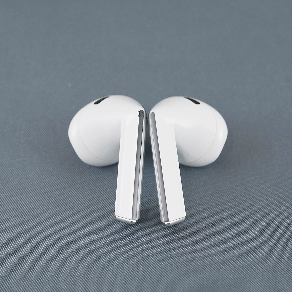 Samsung Galaxy Buds3 SM-R530 完全ワイヤレスイヤホン USED美品 