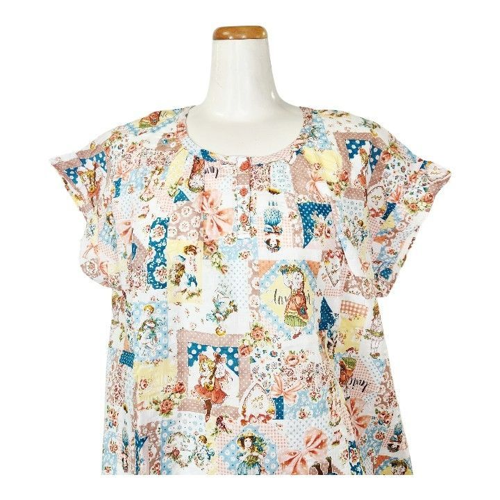 鴨居羊子パジャマ　新品未使用‼️TUNIC　春夏　フレンチフェミニン　ローンパフサッカーパッチワーク　ベージュ色　日本製　33073