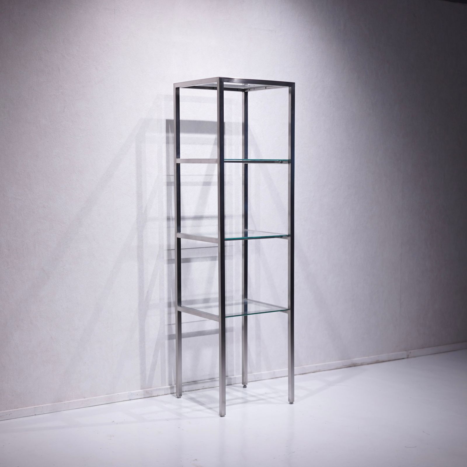 Anonymous Display Shelf / モダン 美品 ステンレス ガラスシェルフ ディスプレイラック オープンシェルフ 飾り棚(関連:vitra フリッツハンセン) Anonymous Display Shelf / モダン 美品 ステンレス ガラスシェルフ ディスプレイラック オープンシェルフ 飾り棚(関連:vitra フリッツハンセン)