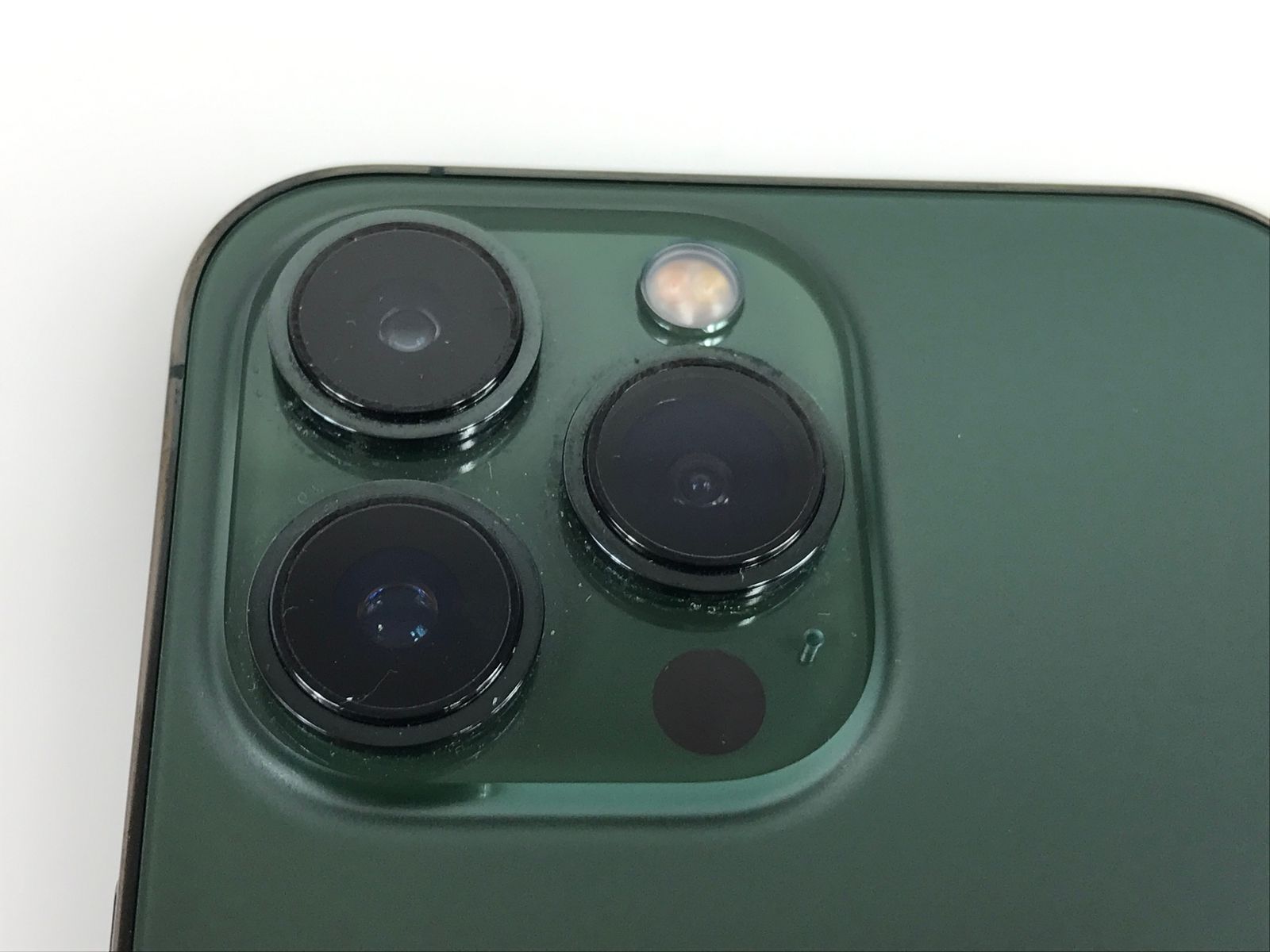 【動作確認済】Apple　iphone13 Pro　128GB　SIMフリー　最大容量：94％　画面サイズ：6.1インチ　グリーン　送料無料