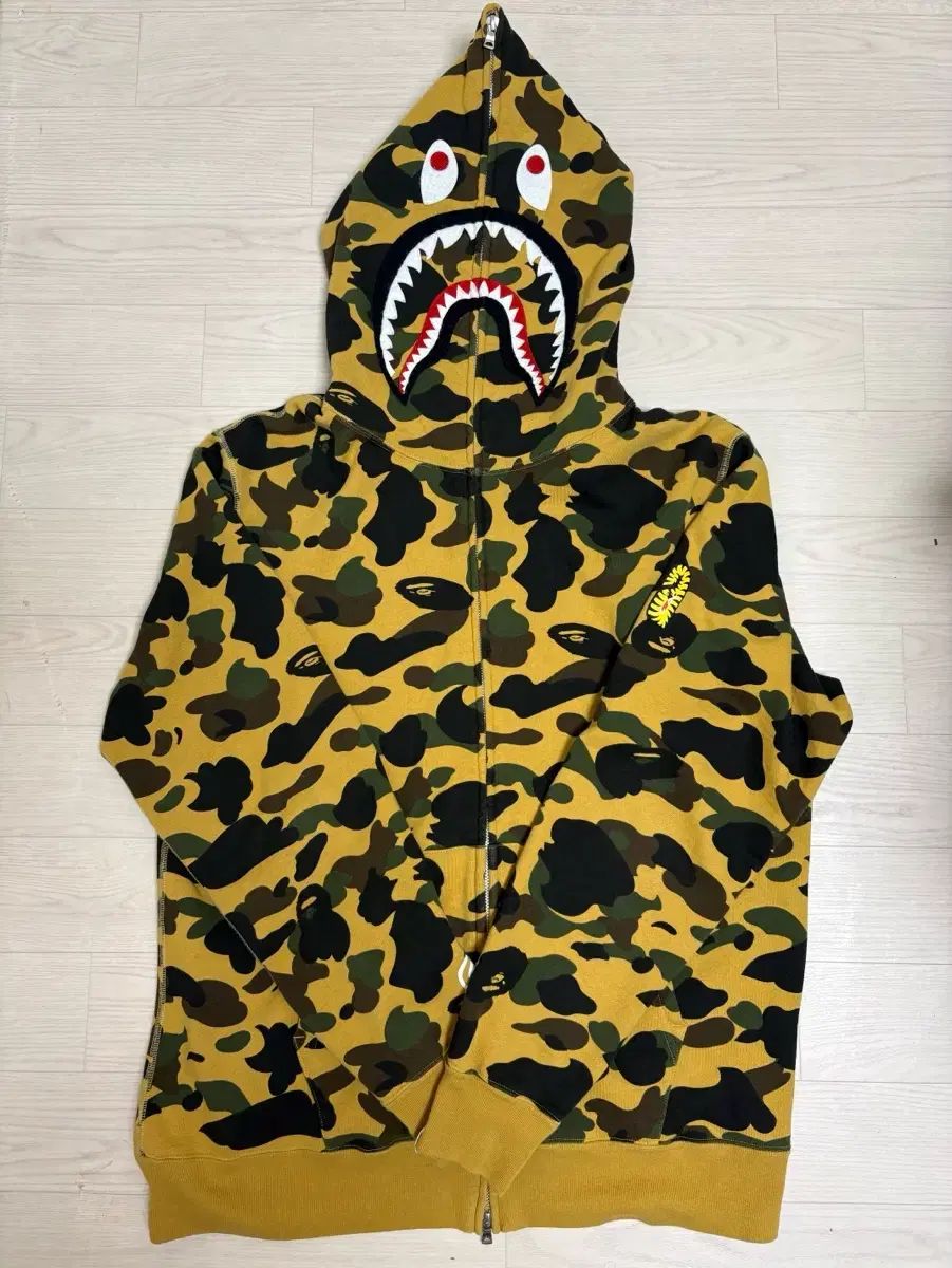 2XL 状態 非常に良い A BATHING APE シャークフーデッドジップアップ イエローカモフラ 出品