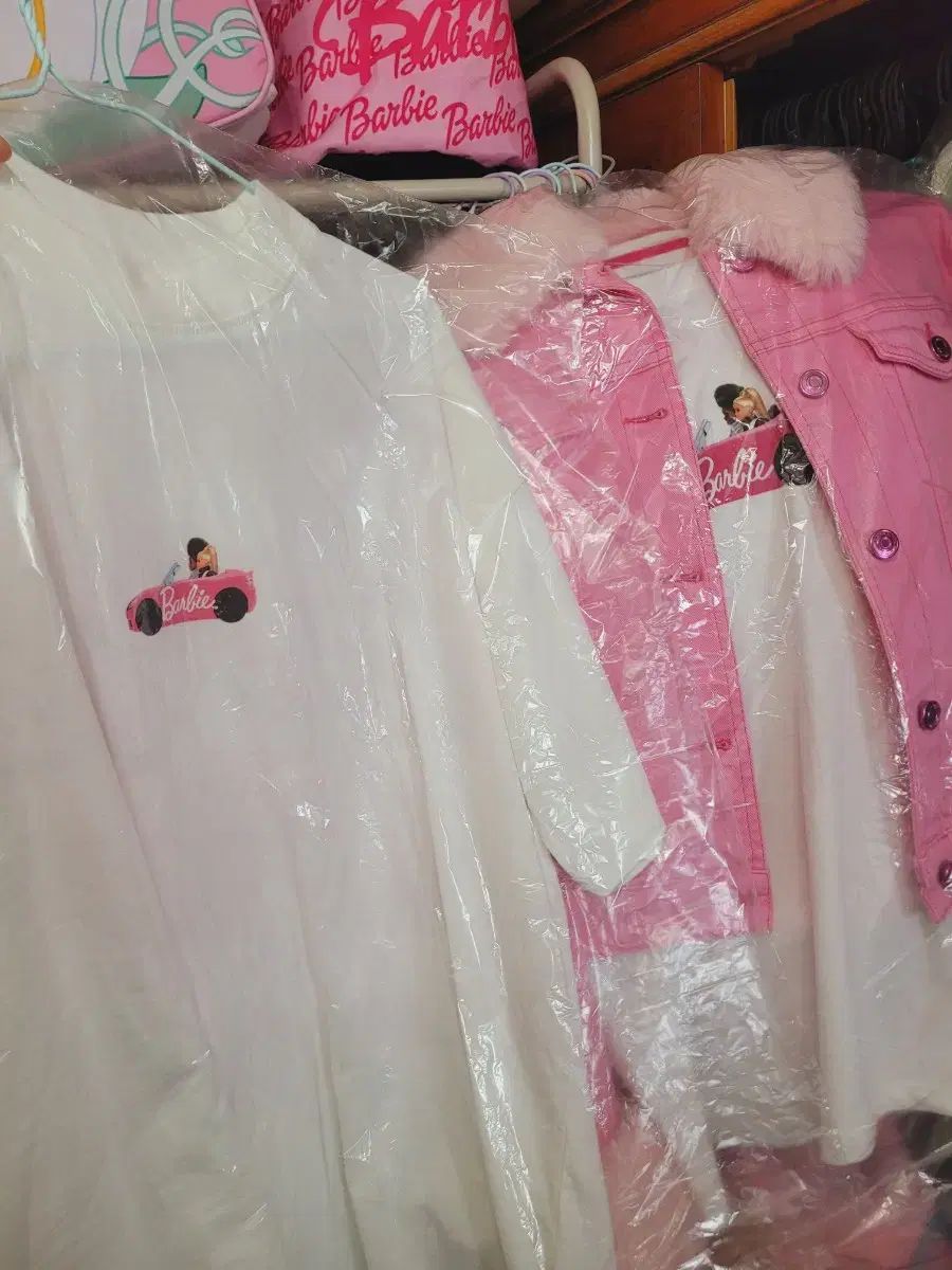 バービー ピンク Tシャツ