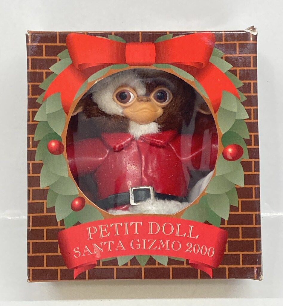 JUN PLANNING PETIT DOLL SANTA GIZMO 2000